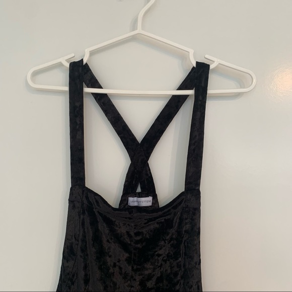 Urban Outfitters Black Velvet Overalls Size S - Picture 3 of 4